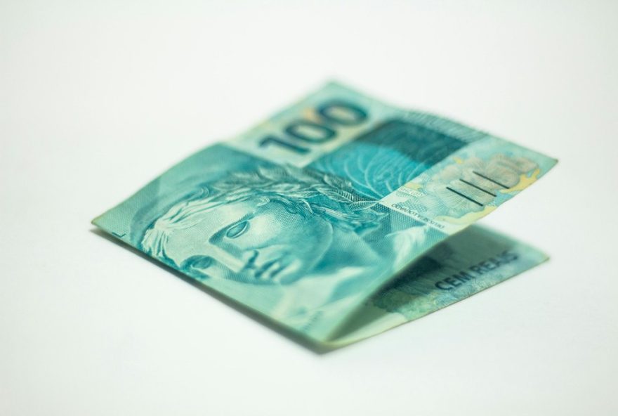 homem-e-assaltado-e-perde-r24-16-mil-a-caminho-de-banco-na-bahia