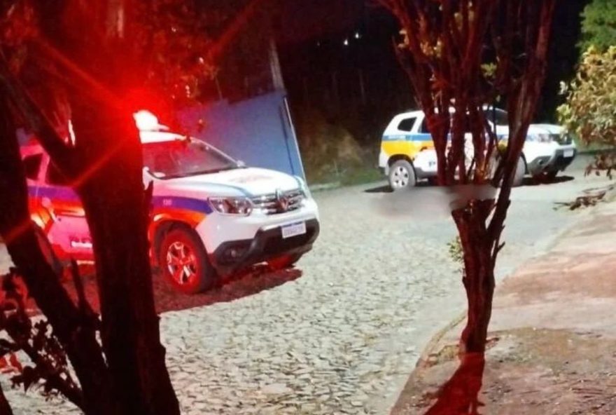 homem-e-brutalmente-assassinado-a-tiros-apos-festa-em-divinopolis3A-comunidade-clama-por-justica-e-seguranca
