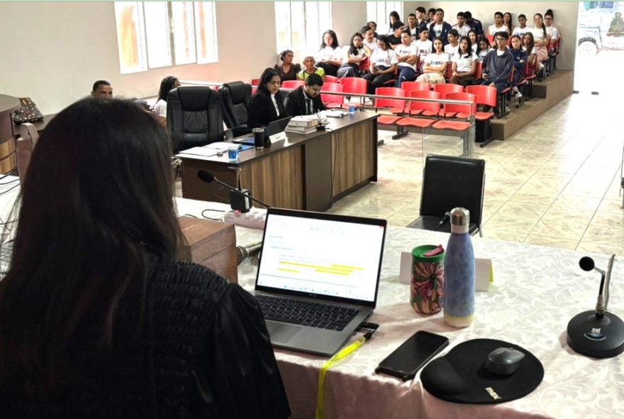 homem-e-condenado-a-12-anos-de-prisao-por-tentar-matar-ex-mulher-com-facada3A-detalhes-do-julgamento-no-maranhao