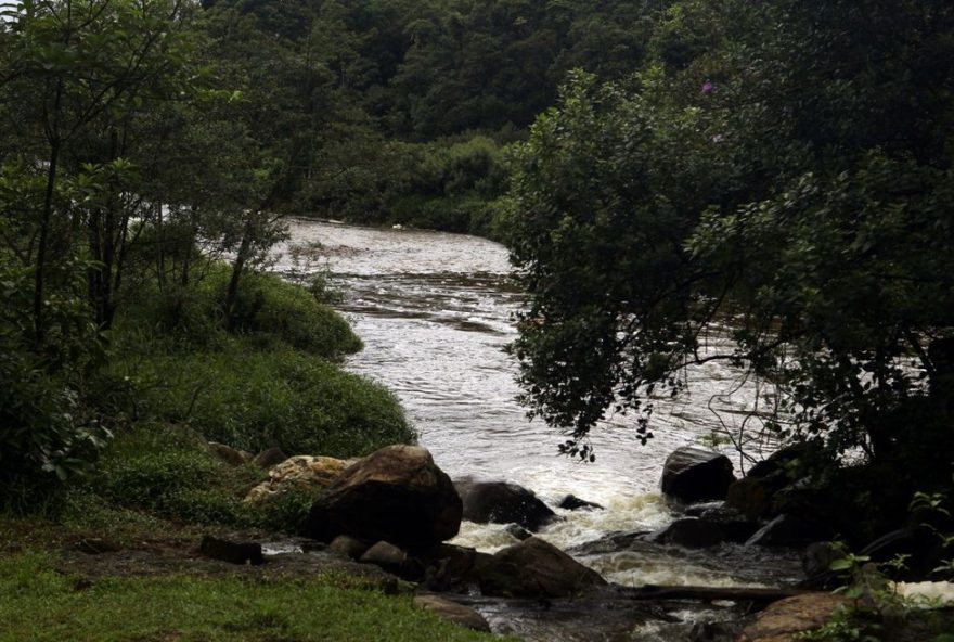 homem-e-encontrado-morto-em-rio-de-sp-e-outro-esta-desaparecido3A-busca-continua homem-e-encontrado-morto-em-rio-de-sp-e-outro-esta-desaparecido3A-busca-continua