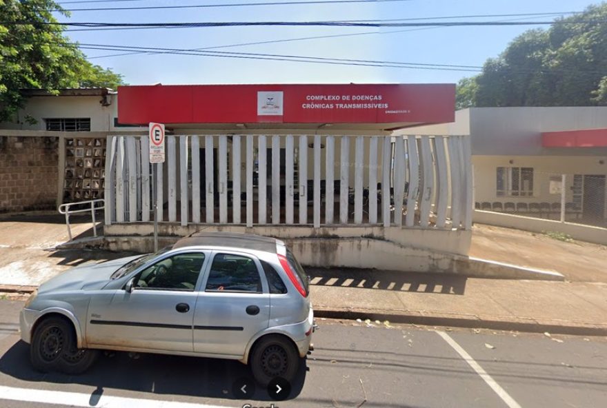homem-e-flagrado-furtando-fiacao-eletrica-em-complexo-de-doencas-transmissiveis-de-rio-preto3A-suspeito-e-detido-e-confessa-crime