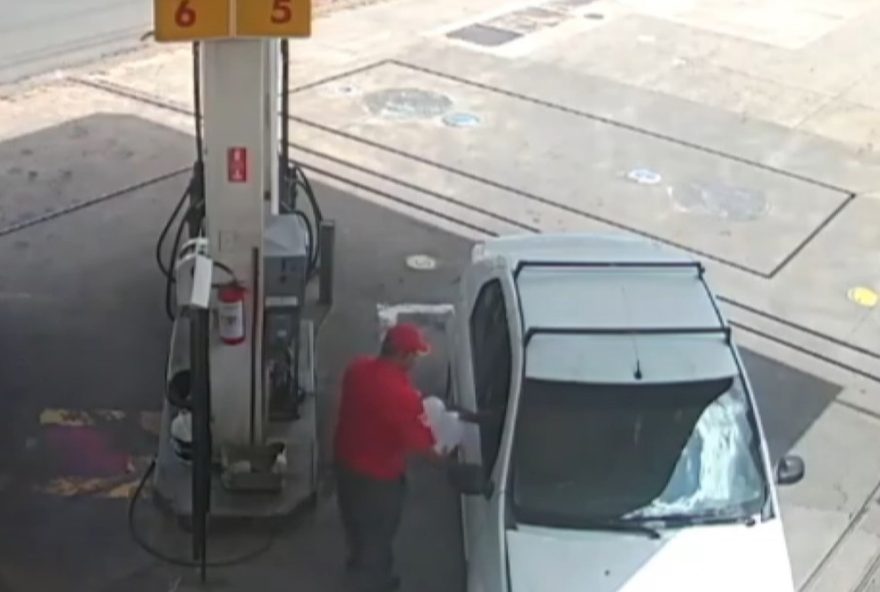 homem-e-preso-apos-agressao-brutal-e-ameaca-a-ex3A-22vou-por-fogo-no-carro22 homem-e-preso-apos-agressao-brutal-e-ameaca-a-ex3A-22vou-por-fogo-no-carro22