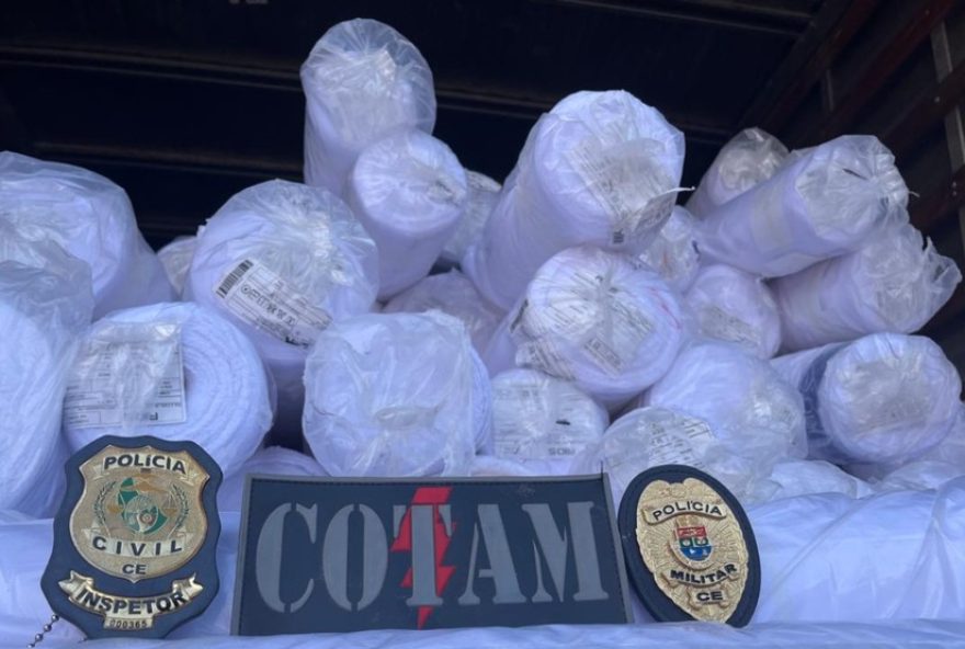 homem-e-preso-com-2-toneladas-de-tecido-roubadas-em-fortaleza3A-suspeito-tem-antecedentes-criminais