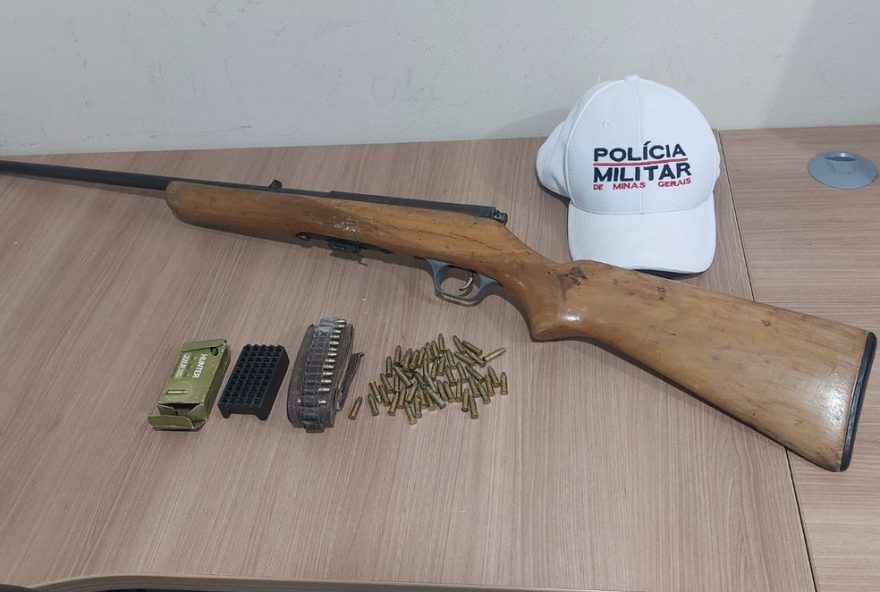 homem-e-preso-com-rifle-apos-tentar-fugir-de-fiscalizacao-na-lmg-626