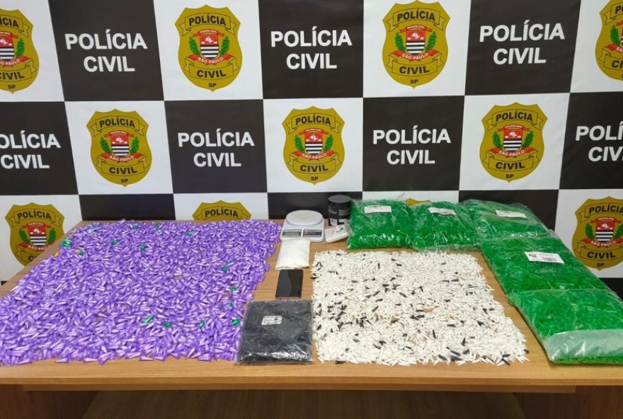 homem-e-preso-em-flagrante-com-mais-de-5-mil-porcoes-de-cocaina-em-itapetininga-sp