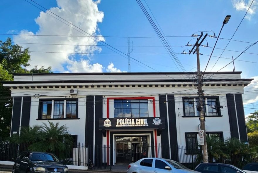 homem-e-preso-em-flagrante-por-agredir-ex-companheira-em-itapeva3A-vitima-encontrada-emocionalmente-abalada-e-com-lesoes homem-e-preso-em-flagrante-por-agredir-ex-companheira-em-itapeva3A-vitima-encontrada-emocionalmente-abalada-e-com-lesoes