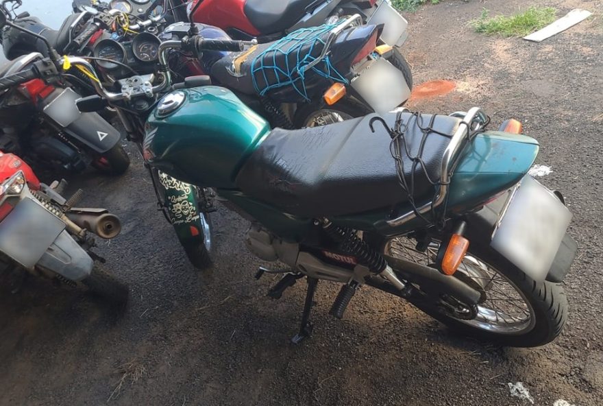 homem-e-preso-em-presidente-prudente-por-adulterar-placa-de-moto