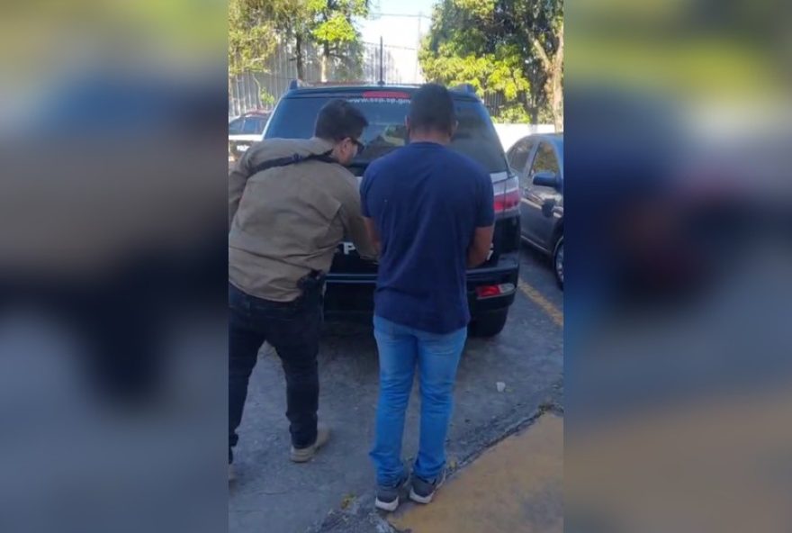 homem-e-preso-em-sao-roque-suspeito-de-16-furtos-flagrado-por-cameras-de-seguranca homem-e-preso-em-sao-roque-suspeito-de-16-furtos-flagrado-por-cameras-de-seguranca