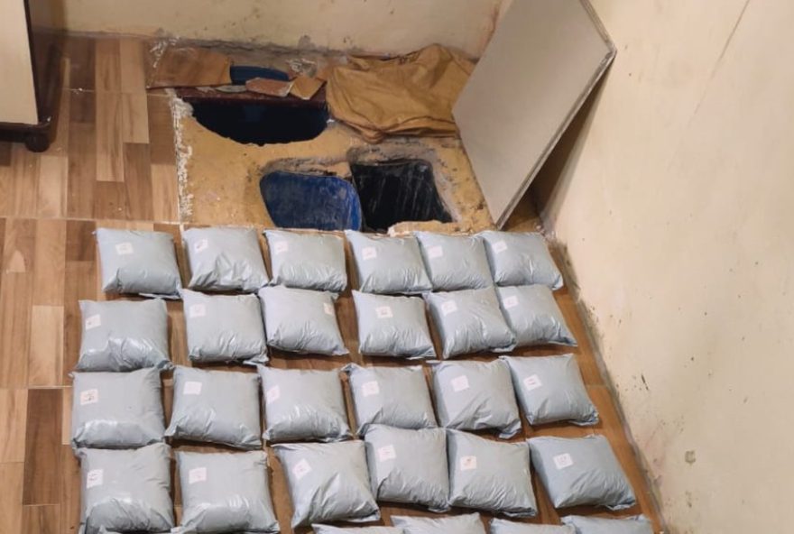 homem-e-preso-por-esconder-50-kg-de-cocaina-debaixo-do-piso-em-campinas