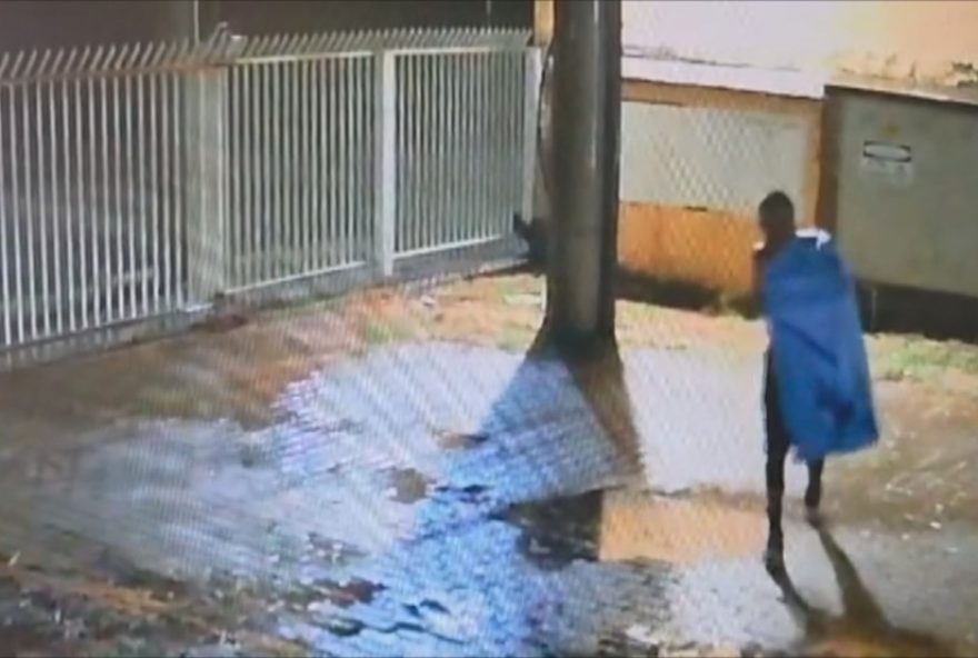 homem-e-preso-por-furtar-televisores-de-hospital-infantil-em-jundiai3A-grendacc-alvo-do-crime homem-e-preso-por-furtar-televisores-de-hospital-infantil-em-jundiai3A-grendacc-alvo-do-crime