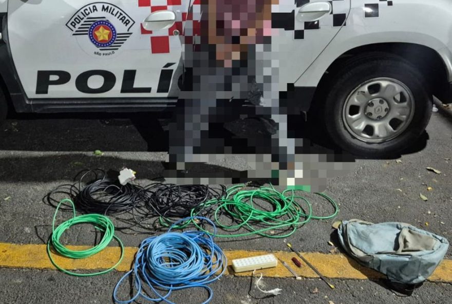 homem-e-preso-por-furto-de-fios-de-cobre-em-sao-jose3A-acao-rapida-da-pm-garante-seguranca-na-regiao homem-e-preso-por-furto-de-fios-de-cobre-em-sao-jose3A-acao-rapida-da-pm-garante-seguranca-na-regiao