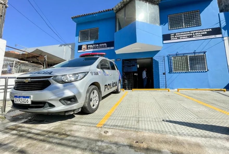 homem-e-preso-por-importunacao-sexual-em-onibus3A-caso-choca-olinda