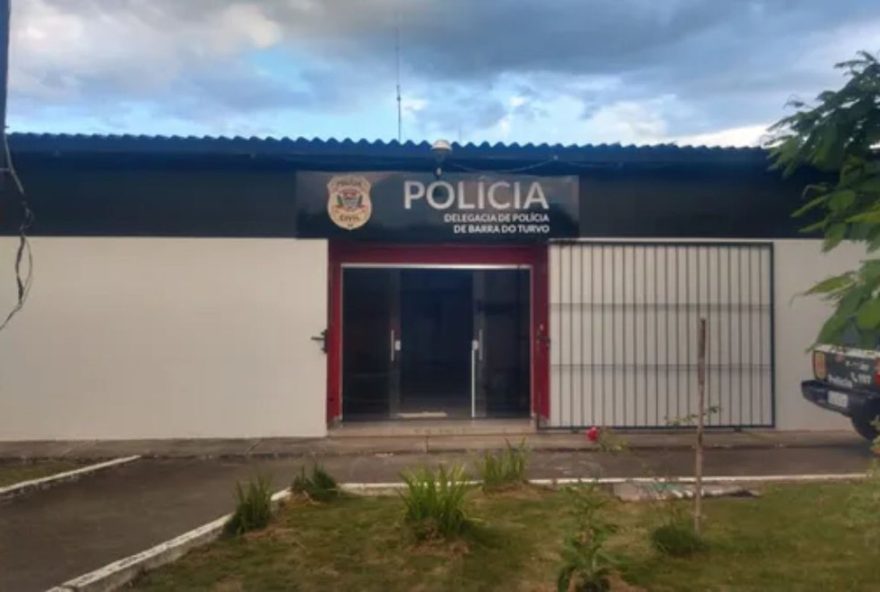 homem-e-preso-por-suspeita-de-estupro-a-jovem-em-barra-do-turvo2C-interior-de-sp.-vitima-denunciou-violencia-e-intimidacao homem-e-preso-por-suspeita-de-estupro-a-jovem-em-barra-do-turvo2C-interior-de-sp.-vitima-denunciou-violencia-e-intimidacao