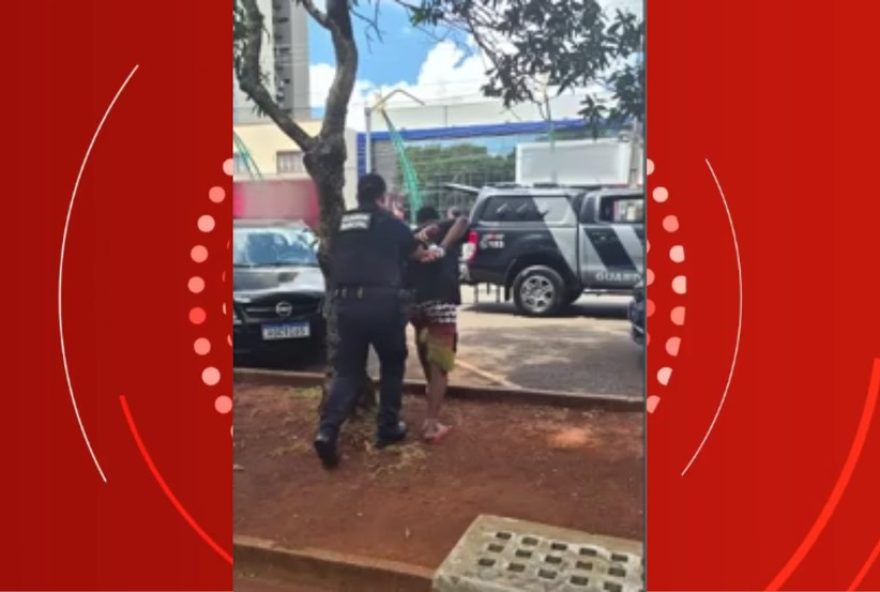 homem-e-preso-por-tentativa-de-feminicidio-em-arapongas2C-parana homem-e-preso-por-tentativa-de-feminicidio-em-arapongas2C-parana