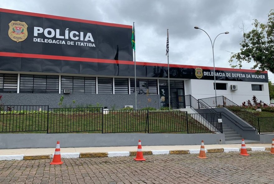 homem-e-preso-suspeito-de-esfaquear-casal-em-itatiba3A-crime-choca-moradores