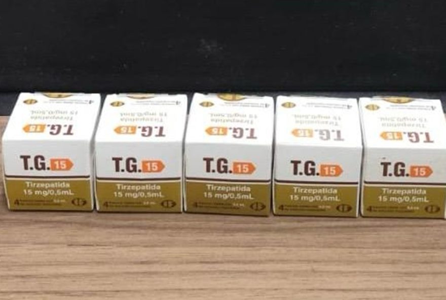 homem-e-preso-vendendo-canetas-emagrecedoras-proibidas-da-marca-tg-em-estacionamento-de-faculdade-em-olinda