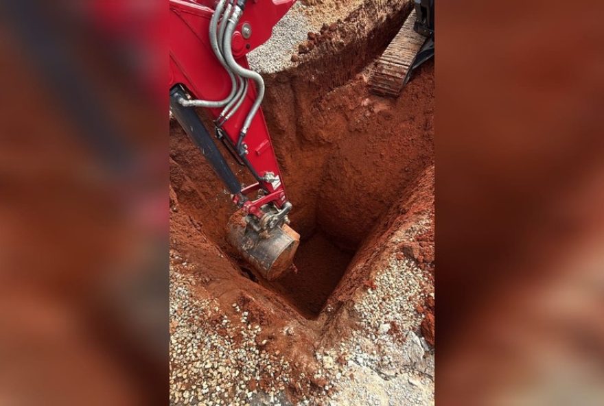 homem-e-soterrado-durante-escavacao-em-aracoiaba-da-serra3A-resgate-e-hospitalizacao homem-e-soterrado-durante-escavacao-em-aracoiaba-da-serra3A-resgate-e-hospitalizacao