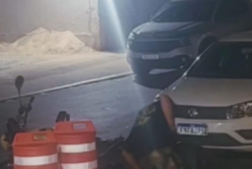 homem-embriagado-danifica-veiculos-e-tenta-invadir-condominio-em-goiania homem-embriagado-danifica-veiculos-e-tenta-invadir-condominio-em-goiania