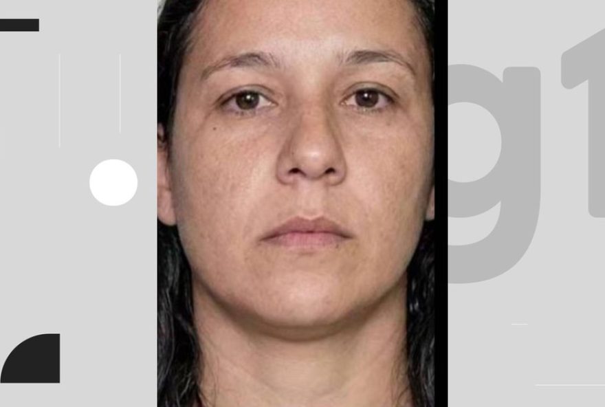 homem-estrangula-esposa-com-carregador-de-celular-e-leva-vitima-morta-ao-hospital-caso-de-feminicidio-em-aracoiaba homem-estrangula-esposa-com-carregador-de-celular-e-leva-vitima-morta-ao-hospital-caso-de-feminicidio-em-aracoiaba