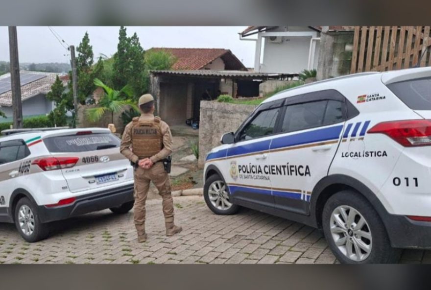 homem-invade-casa-da-ex-e-esfaqueia-pastor-em-indaial3A-prisao-em-flagrante homem-invade-casa-da-ex-e-esfaqueia-pastor-em-indaial3A-prisao-em-flagrante