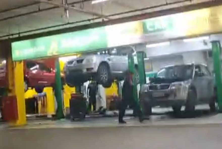 homem-mata-colega-de-trabalho-com-chave-de-fenda-em-oficina-mecanica-no-carrefour3A-crime-choca-regiao-de-boa-viagem2C-recife