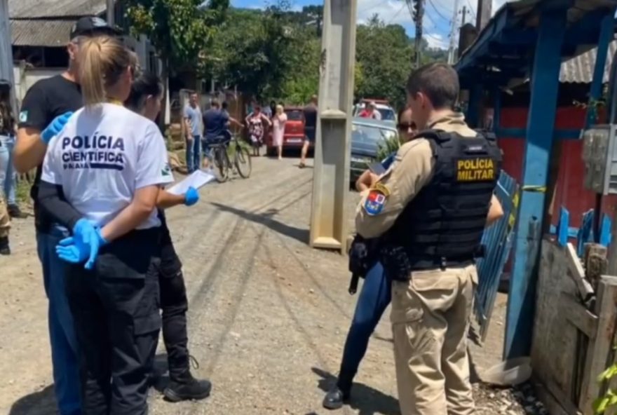 homem-mata-ex-companheira2C-fere-enteada-e-morre-em-acidente-em-uniao-da-vitoria homem-mata-ex-companheira2C-fere-enteada-e-morre-em-acidente-em-uniao-da-vitoria