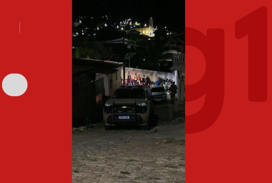 homem-morre-ao-invadir-casa-da-prefeita-de-mundo-novo2C-bahia3A-ana-paula-costa5Bmaxn.-de-caracteres3A-835D homem-morre-ao-invadir-casa-da-prefeita-de-mundo-novo2C-bahia3A-ana-paula-costa5Bmaxn.-de-caracteres3A-835D