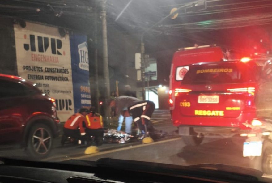 homem-morre-atropelado-na-avenida-duque-de-caxias-em-bauru3A-motorista-alega-que-vitima-estava-no-meio-da-via.-caso-e-investigado-pela-policia homem-morre-atropelado-na-avenida-duque-de-caxias-em-bauru3A-motorista-alega-que-vitima-estava-no-meio-da-via.-caso-e-investigado-pela-policia