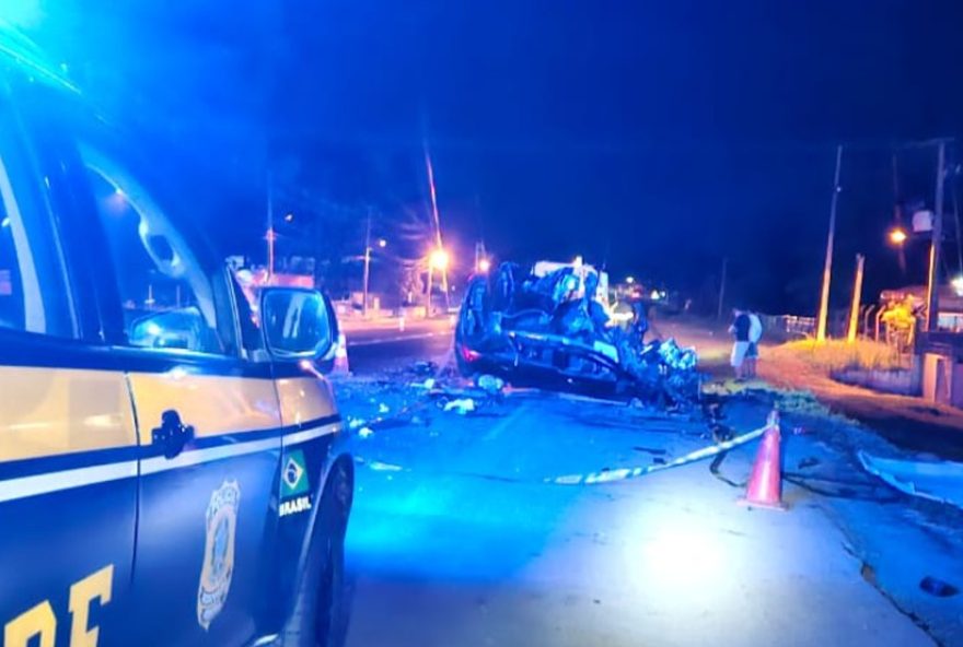 homem-morre-em-acidente-apos-colidir-com-caminhao-em-rodovia-urbana-de-ponta-grossa2C-pr3B-causas-investigadas