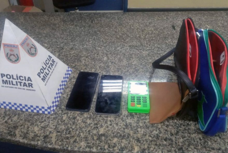 homem-preso-por-cobrar-r24-22C5-mil-por-caipirinha-de-turista homem-preso-por-cobrar-r24-22C5-mil-por-caipirinha-de-turista