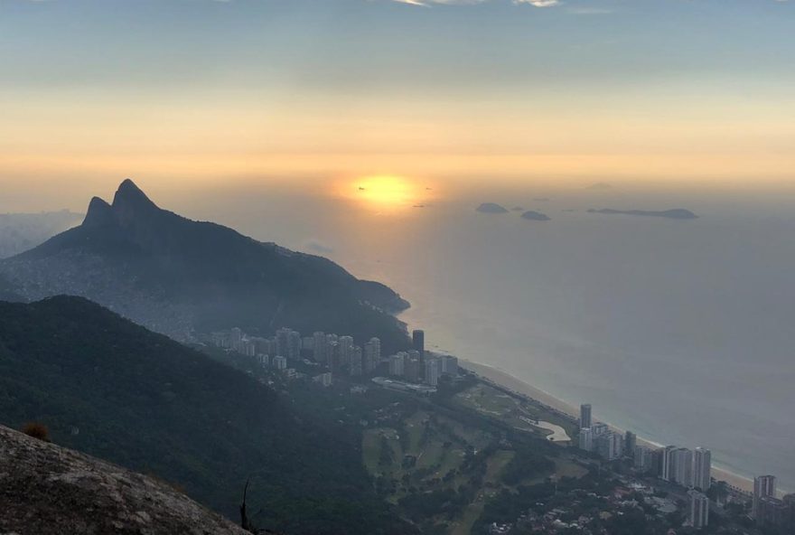 homem-sofre-queda-de-asa-delta-em-sao-conrado2C-no-rio-de-janeiro3A-bombeiros-atuam-rapido-no-resgate-e-garantem-atendimento-adequado homem-sofre-queda-de-asa-delta-em-sao-conrado2C-no-rio-de-janeiro3A-bombeiros-atuam-rapido-no-resgate-e-garantem-atendimento-adequado
