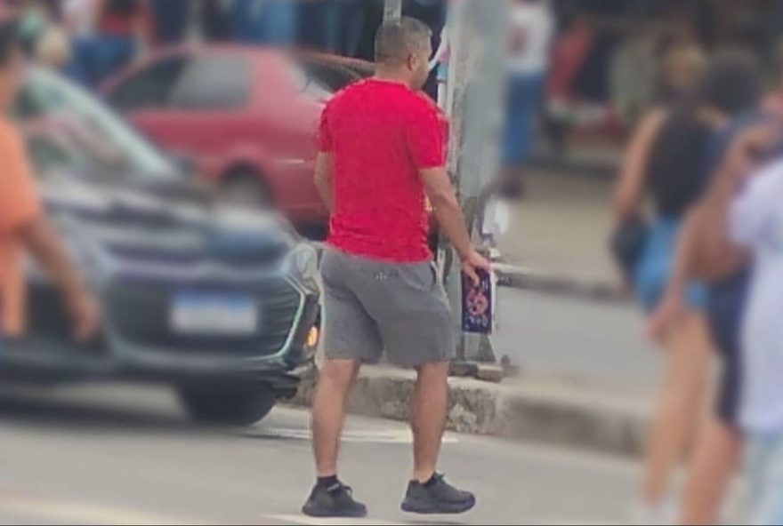 homem-suspeito-de-filmar-mulheres-sem-autorizacao-para-vender-imagens-e-liberado-apos-prisao-em-flagrante homem-suspeito-de-filmar-mulheres-sem-autorizacao-para-vender-imagens-e-liberado-apos-prisao-em-flagrante