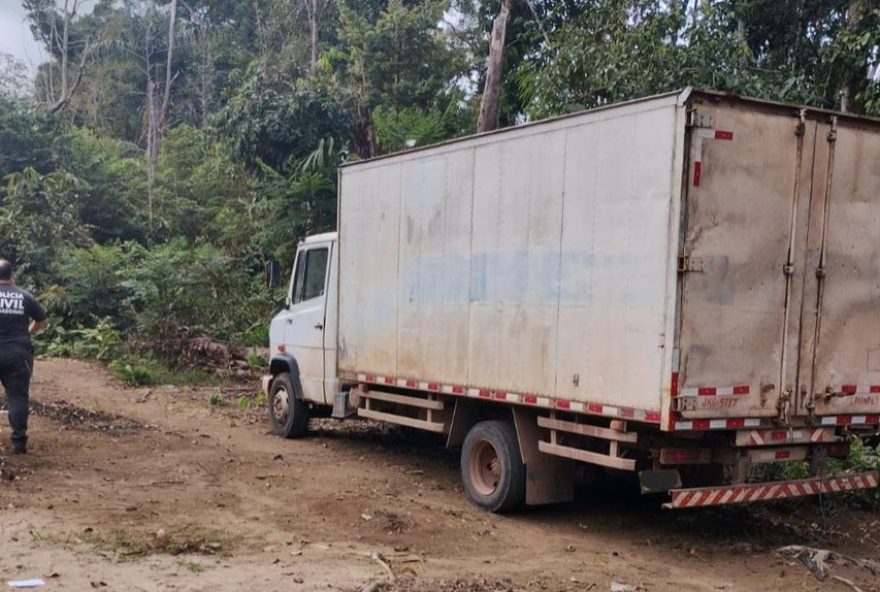 homem-suspeito-de-matar-sargento-aposentado-e-preso-em-itapiranga2C-amazonas homem-suspeito-de-matar-sargento-aposentado-e-preso-em-itapiranga2C-amazonas