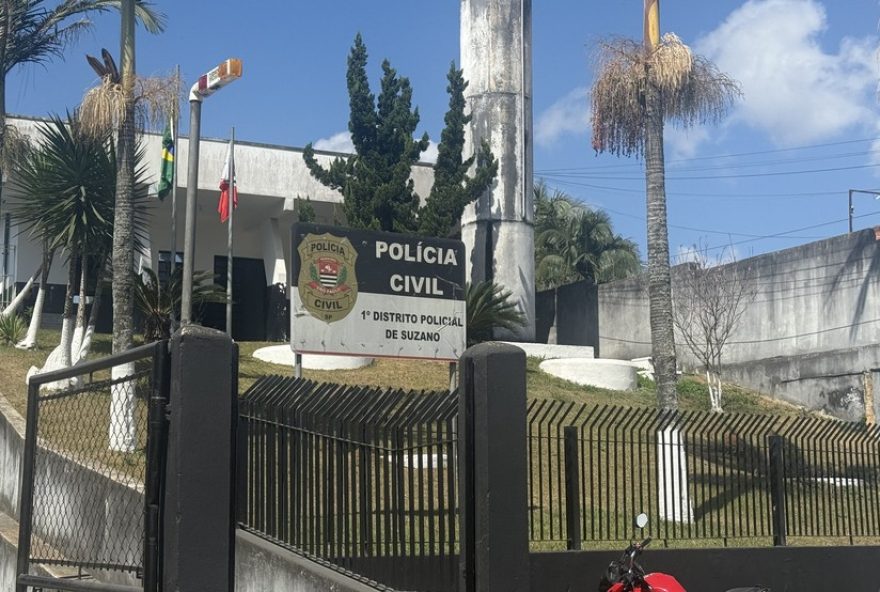 homicidio-em-suzano3A-homem-morre-esfaqueado-pela-enteada-apos-briga-familiar homicidio-em-suzano3A-homem-morre-esfaqueado-pela-enteada-apos-briga-familiar