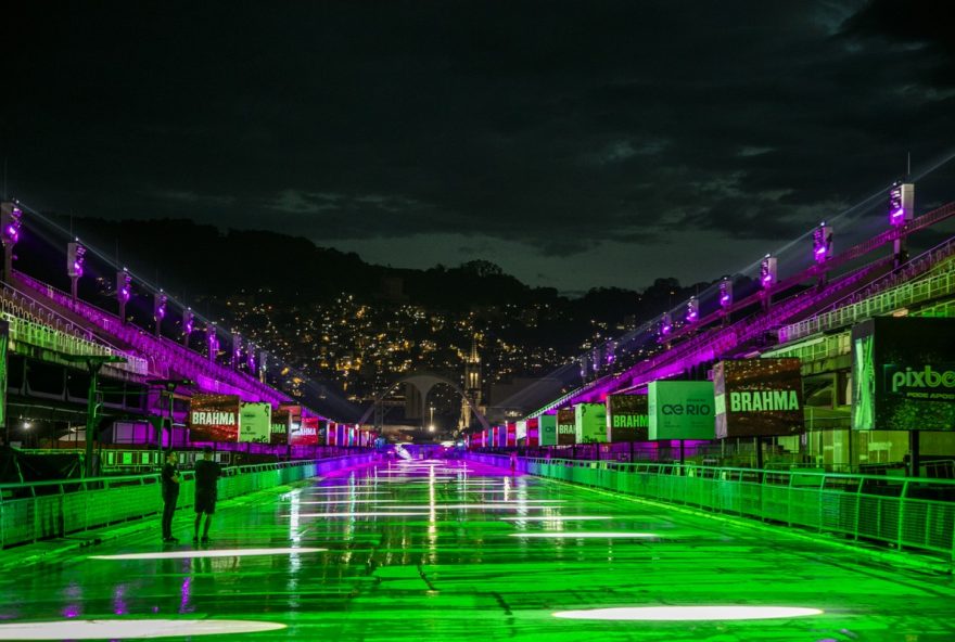 horario-especial-do-metrorio-para-os-ensaios-tecnicos-no-sambodromo3A-mais-conforto-e-seguranca-para-os-folioes