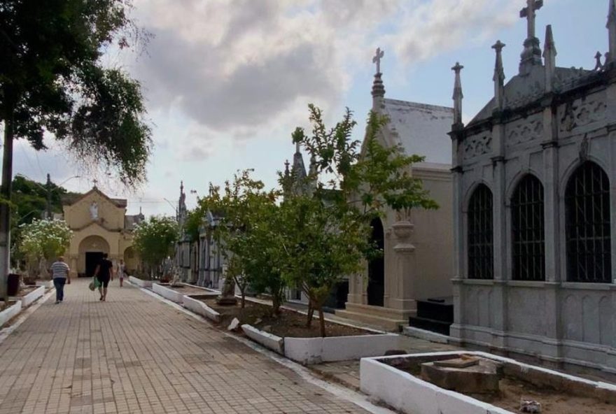 horario-especial3A-cemiterios-de-belem-terao-atendimento-ampliado-no-feriado-de-finados