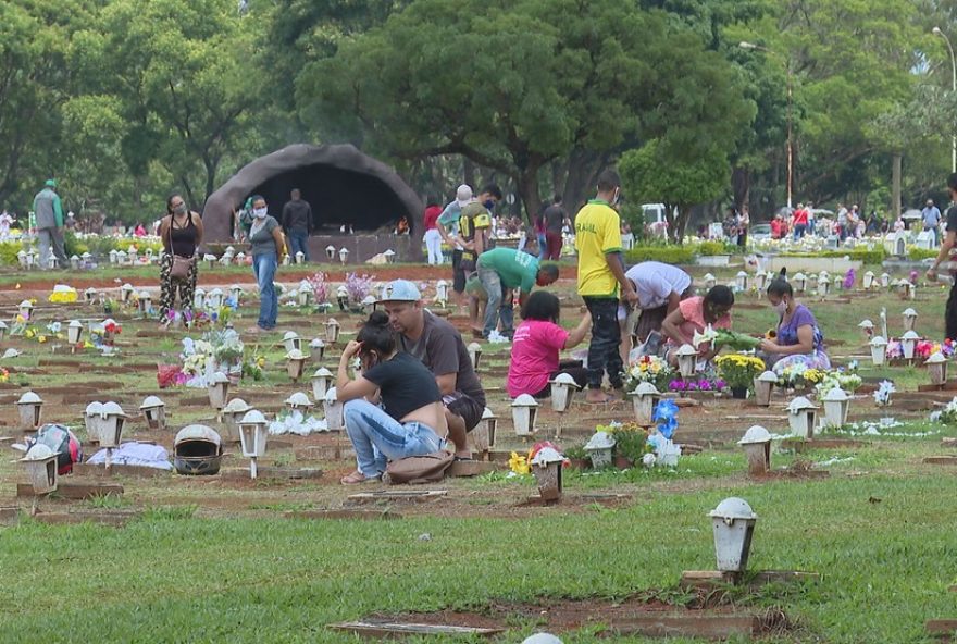 horarios-de-visitacao-e-missas-no-df-no-dia-de-finados3A-confira horarios-de-visitacao-e-missas-no-df-no-dia-de-finados3A-confira