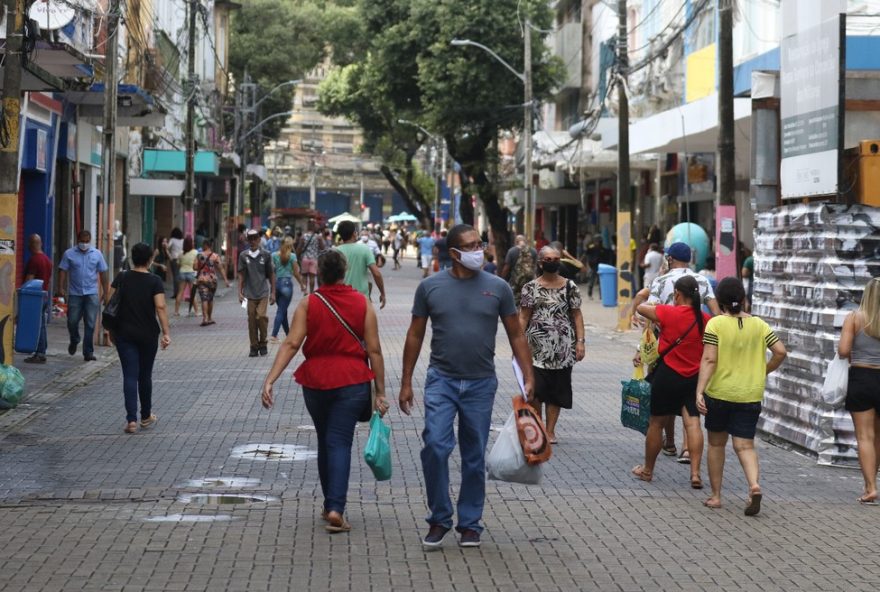 horarios-estendidos-e-feriados3A-confira-o-funcionamento-do-comercio2C-shoppings-e-servicos-publicos-durante-o-natal