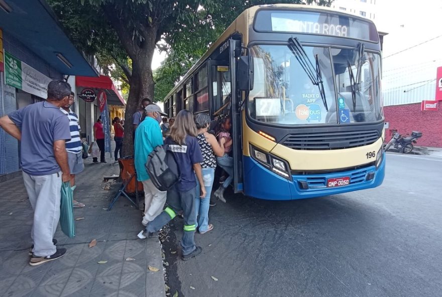 horarios-extras-de-onibus-para-divinaexpo-garantem-acesso-seguro-e-eficiente-ao-parque-de-exposicoes