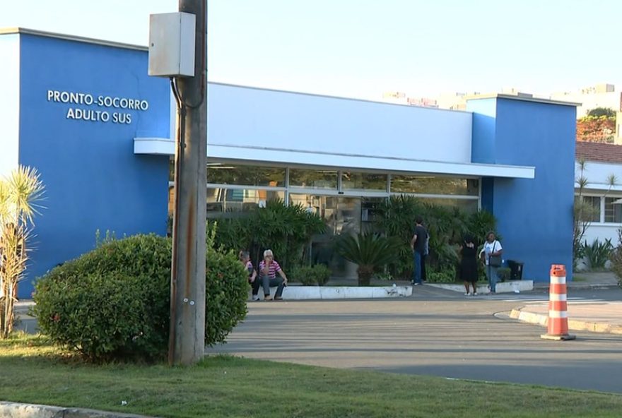 hospital-puc-campinas3A-superlotacao-no-ps-sus-e-operacao-acima-da-capacidade hospital-puc-campinas3A-superlotacao-no-ps-sus-e-operacao-acima-da-capacidade