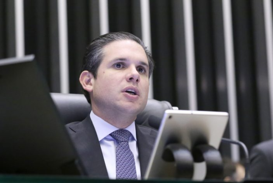 hugo-motta-celebra-cessar-fogo-em-gaza-e-defende-paz-sustentavel