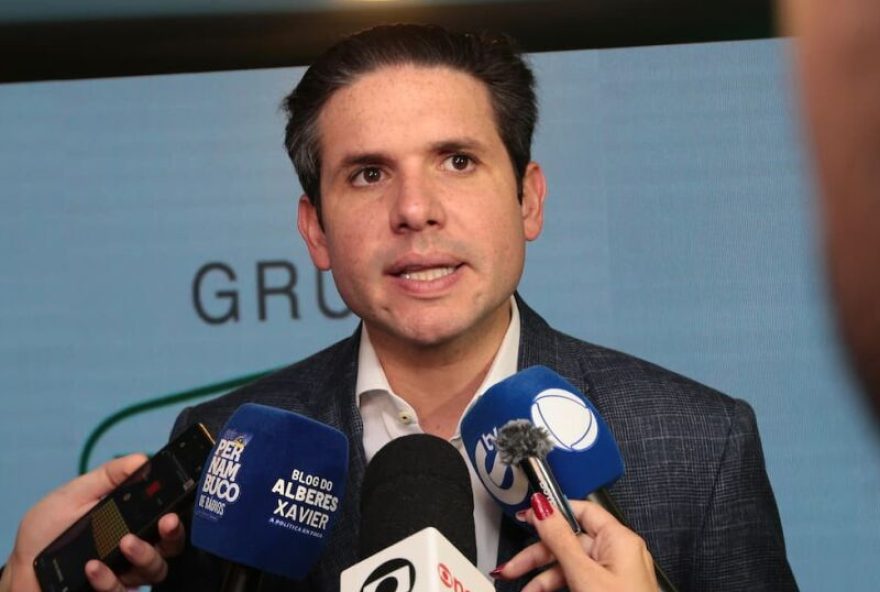 hugo-motta-confirma-votacao-do-projeto-de-isencao-de-ir-na-camara