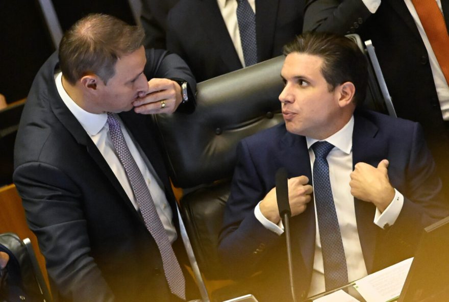 hugo-motta-define-duas-prioridades-da-camara-para-a-volta-das-ferias hugo-motta-define-duas-prioridades-da-camara-para-a-volta-das-ferias