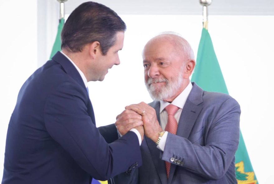 hugo-motta-deve-adotar-uma-postura-mais-alinhada-ao-governo-lula-em-2026 hugo-motta-deve-adotar-uma-postura-mais-alinhada-ao-governo-lula-em-2026