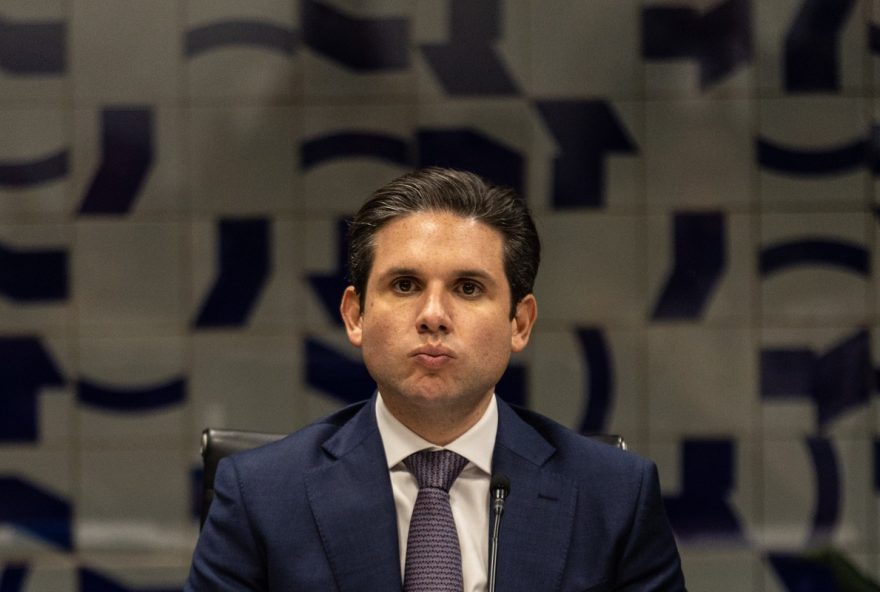 hugo-motta-e-o-desapreco-ao-pl-do-devedor-contumaz