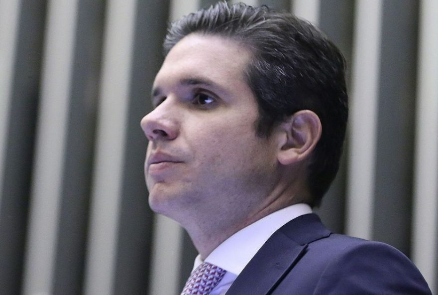 hugo-motta-participa-da-posse-de-aecio-neves-como-presidente-do-psdb hugo-motta-participa-da-posse-de-aecio-neves-como-presidente-do-psdb