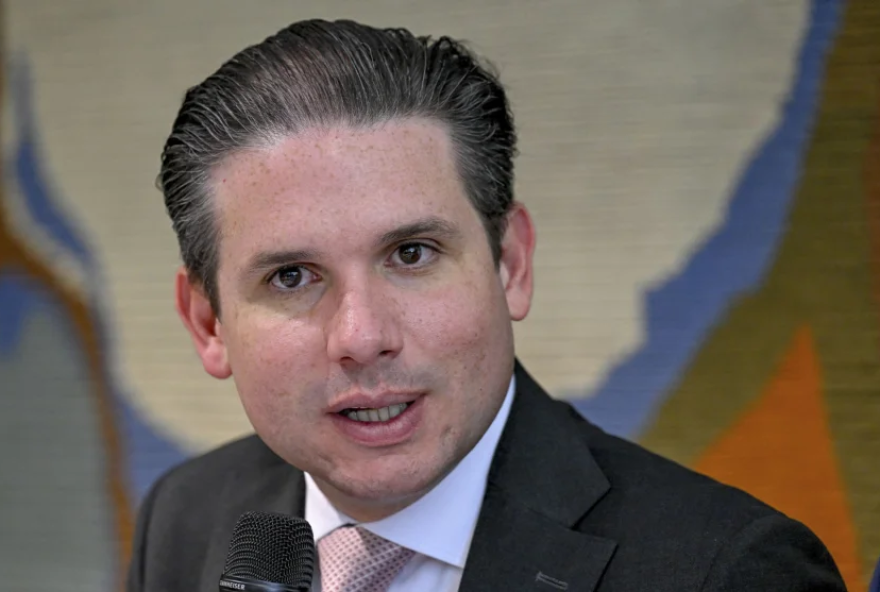 hugo-motta-promete-pautar-fim-da-escala-6×1-em-2026 hugo-motta-promete-pautar-fim-da-escala-6x1-em-2026