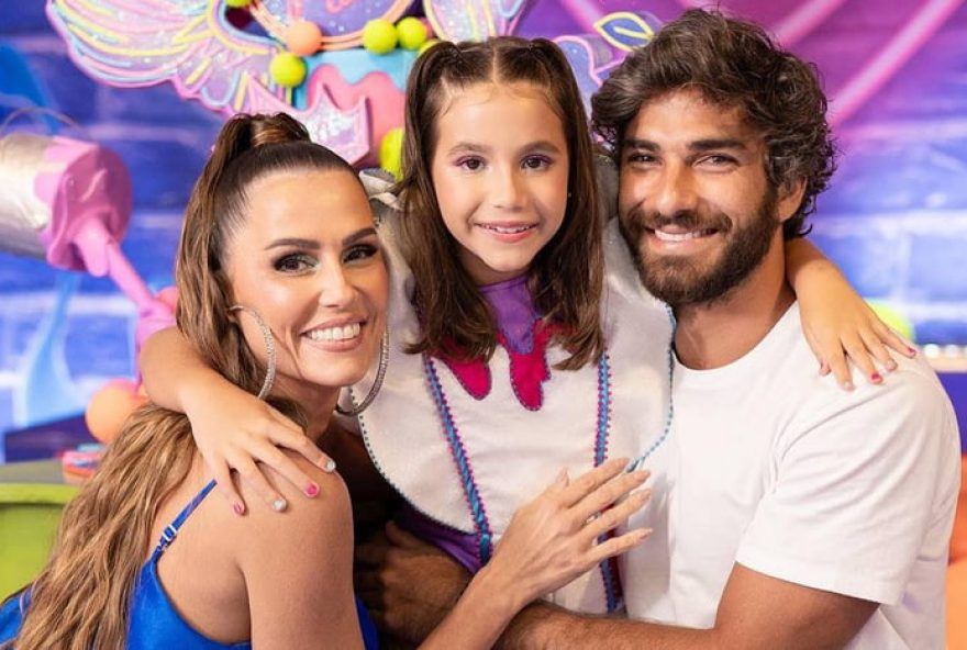 hugo-moura-fala-sobre-relacao-amistosa-com-deborah-secco-e-preocupacao-com-exposicao-da-filha