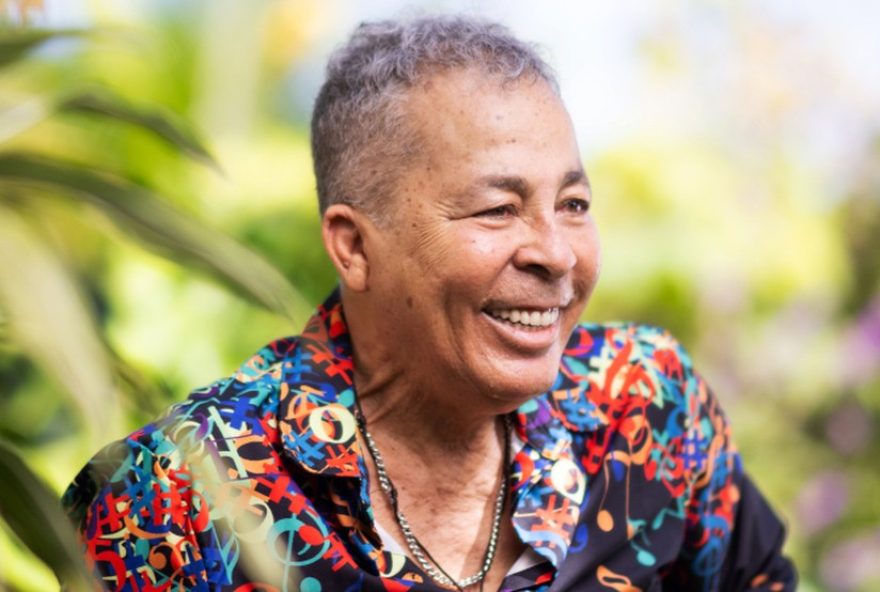 hyldon-e-pepeu-gomes-lancam-single-22o-pierrot2C-a-lua-e-o-mar22-apos-reconciliacao-e-promessa-de-parceria-musica.-novo-capitulo-na-carreira-dos-artistas hyldon-e-pepeu-gomes-lancam-single-22o-pierrot2C-a-lua-e-o-mar22-apos-reconciliacao-e-promessa-de-parceria-musica.-novo-capitulo-na-carreira-dos-artistas