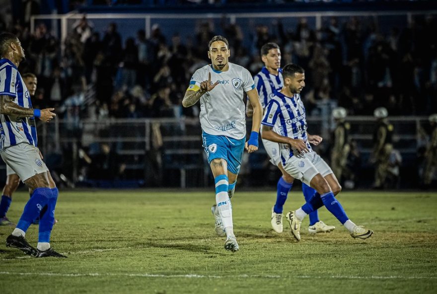 iago-teles-renova-contrato-e-busca-conduzir-londrina-ao-acesso-na-serie-c